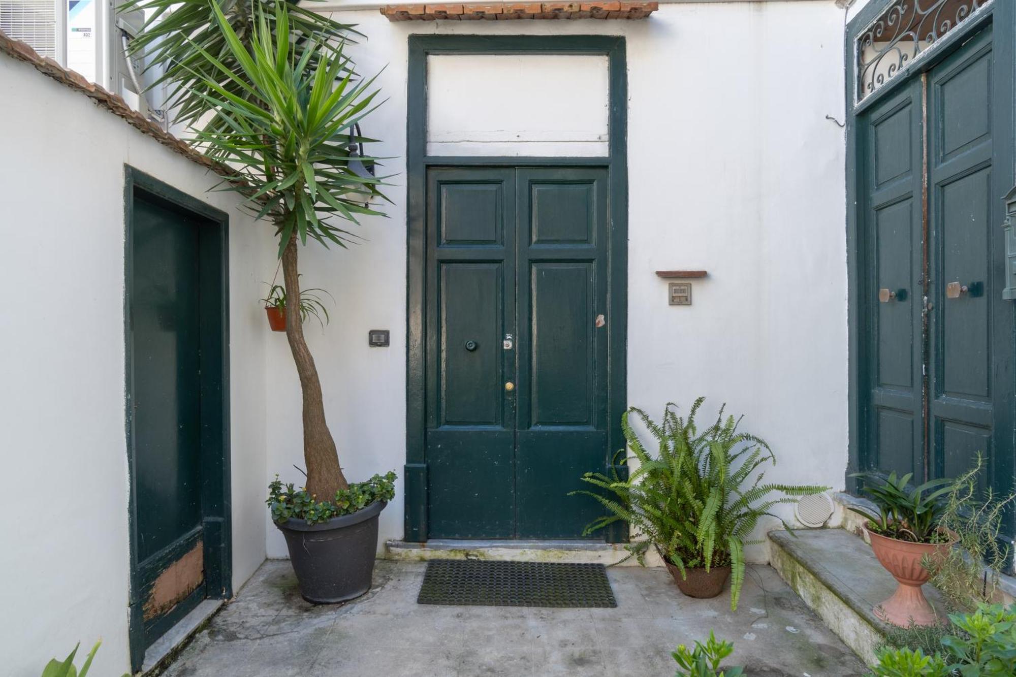 Bed and Breakfast La Casa Nel Cortile Вико-Экуенсе Экстерьер фото