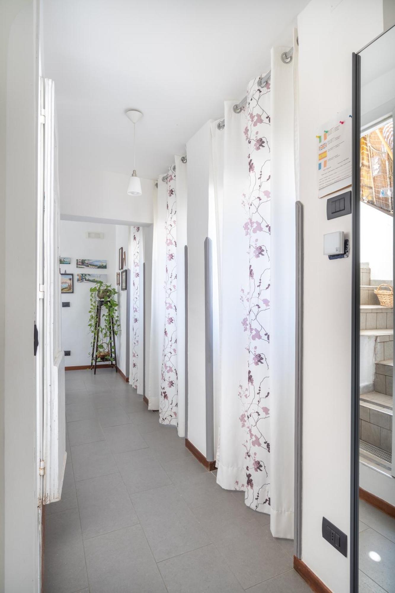 Bed and Breakfast La Casa Nel Cortile Вико-Экуенсе Экстерьер фото